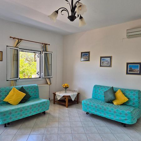 Apartments Marina House Fársa Zewnętrze zdjęcie